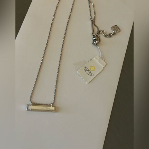 Kendra Scott Leanor silver necklace NWT‎ - Picture 7 of 9